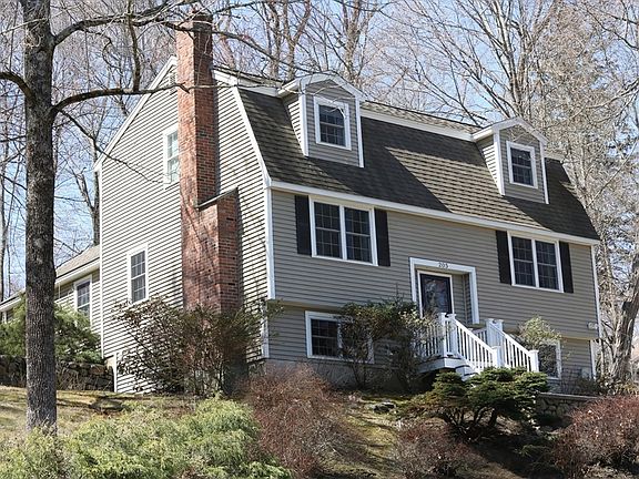 3rd image of 205 Golden Hill Ave