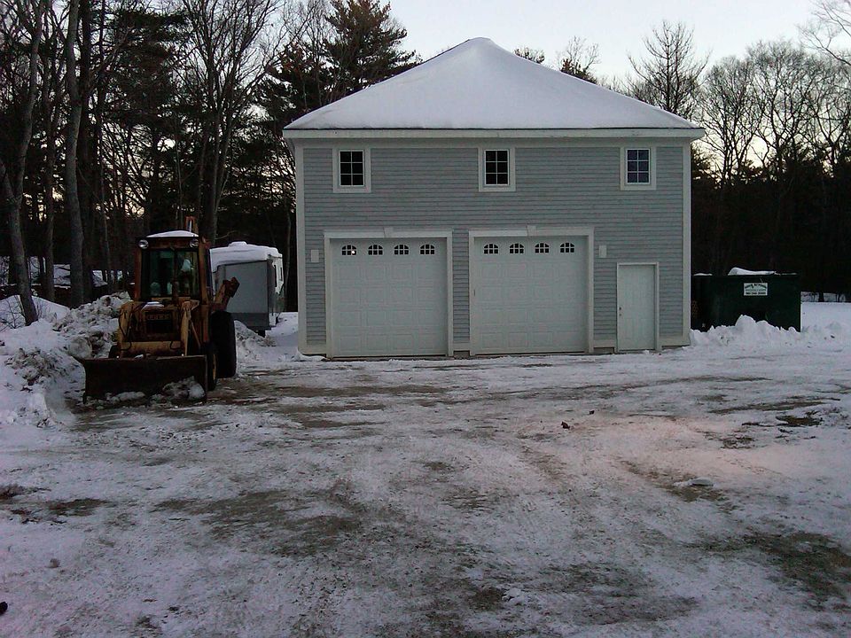 2nd image of 170 Essex St
