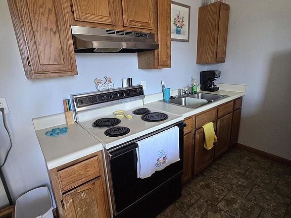 4th image of 388 Notch Lane #5b