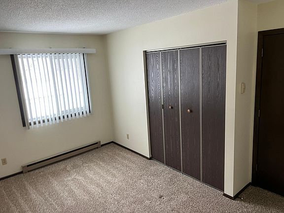 3rd image of 365 Baldwin Ave NW APT 205