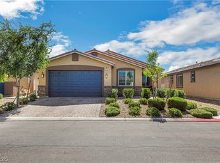 5704 Akula Bay St, North Las Vegas, NV 89081