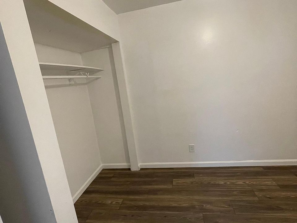 1st image of 732 W 10th St #A