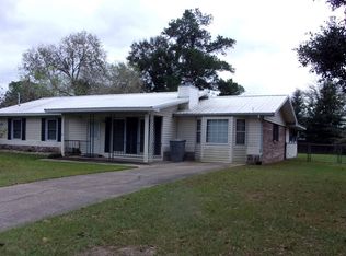 9 Pineway Dr, Daleville, AL 36322