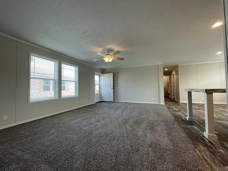 Sunset Ridge — Photo 35