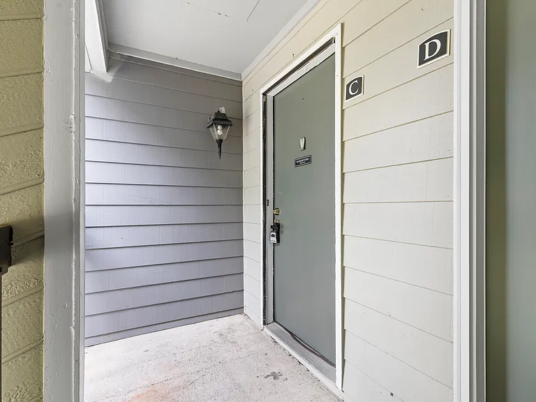 3156 Heathstead Pl #C — Photo 16