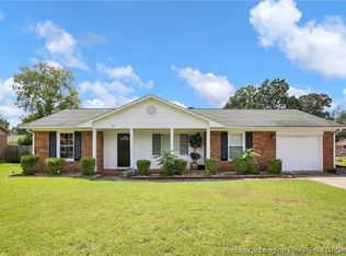 250 Old Farm Rd, Fayetteville, NC 28314