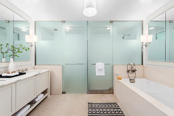 Sold by Corcoran | media 36