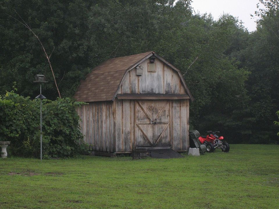 46 Chase Rd, Londonderry, NH 03053 Zillow