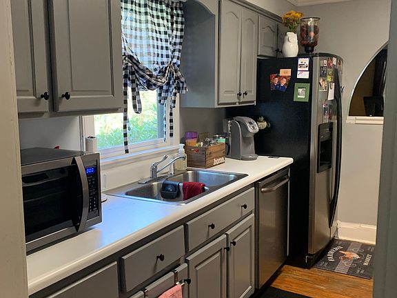 5th image of 106 Indian Springs Dr