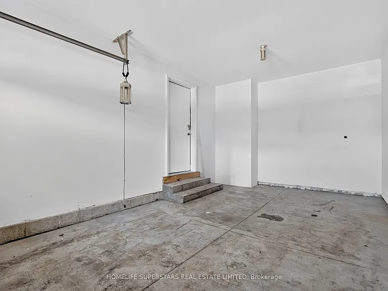 7213 Parsa St — Photo 41