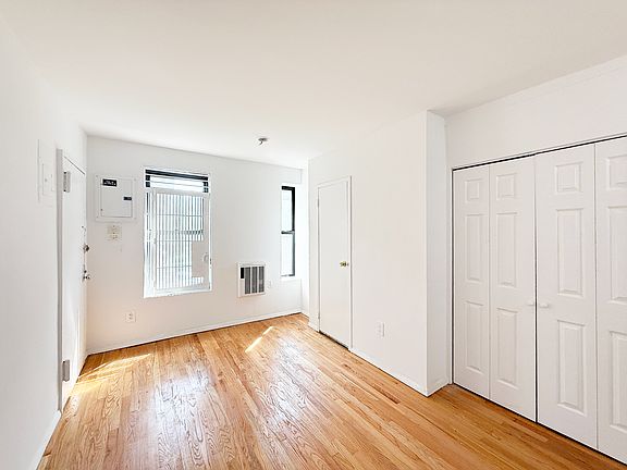 2nd image of 443 E 6th St APT 8