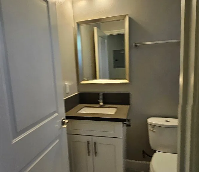 1536 East Blvd #B — Photo 5