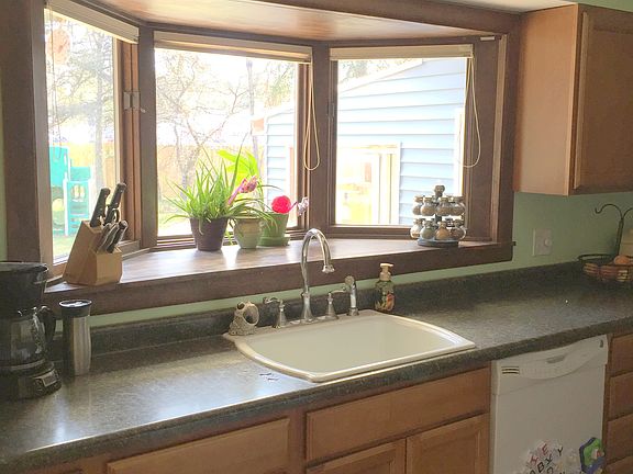 4th image of 112 E Wright Pl