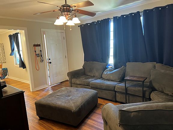 4th image of 1616 Beauford Pl