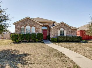 1025 Clear Creek Dr, Mesquite, TX 75181