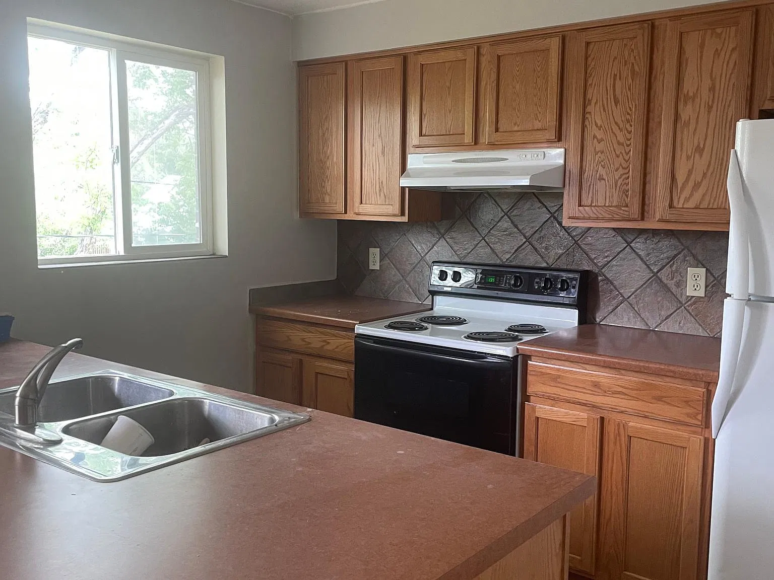 12483 W 12th Pl — Photo 4