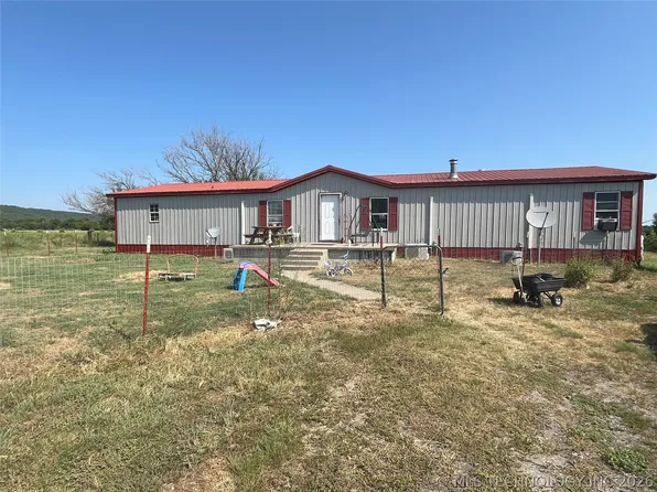 6284 E 273rd St S, Porum, OK 74455