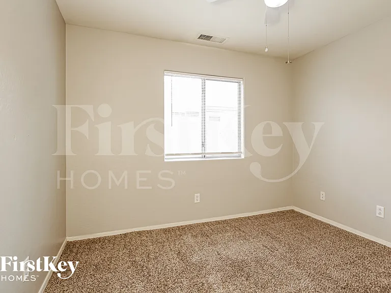 25757 W Saint Kateri Dr — Photo 13