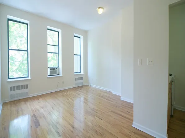 20 West 126th Street image 1 of 9