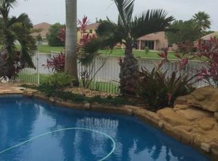 1648 Blue Jay Cir, Weston, FL 33327