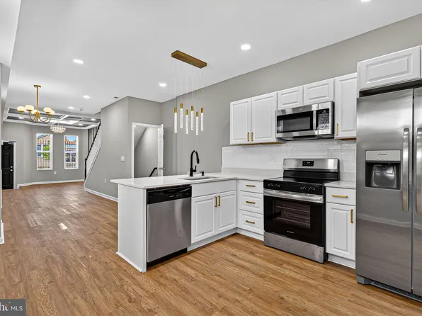 2001 N Fulton Ave, Baltimore, MD 21217