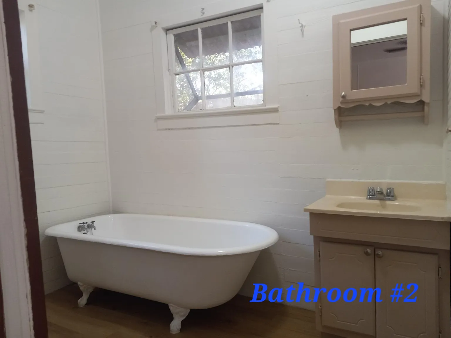 2 bed, $1,300 — Photo 3