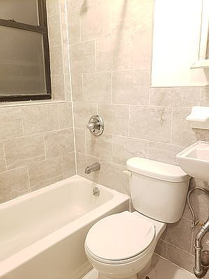 4th image of 88 E 111th St APT 11