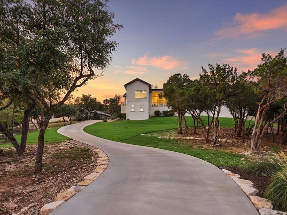 3rd image of 9416 Ranchland Hills Blvd