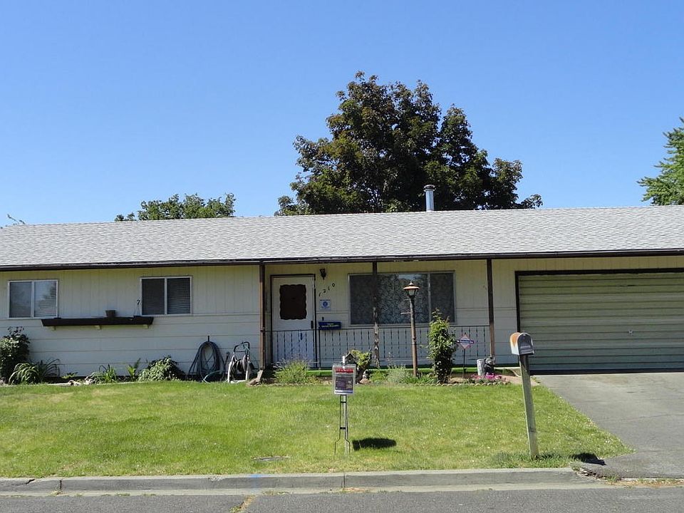 1210 South 31st Avenue, Yakima