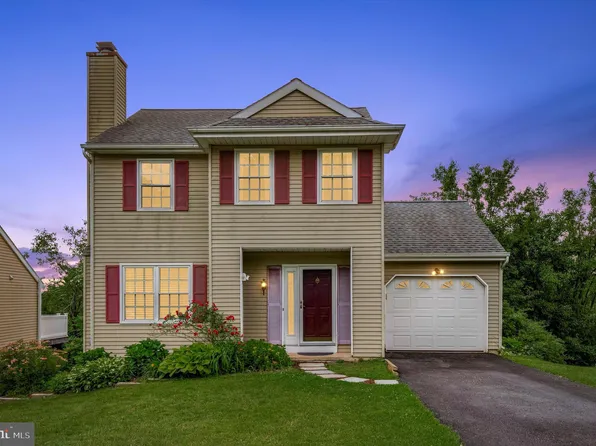 1303 Creagh Knoll Ter, Downingtown, PA 19335