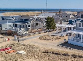 11 82nd St #A, Newburyport, MA 01950