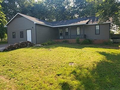 3rd image of 133 Vasser Cir