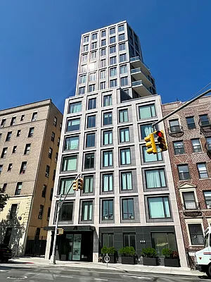 Rented by Compass | media 31