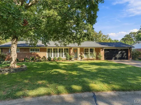1517 Rue Renee, Saint Louis, MO 63122