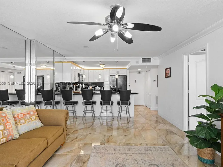 401 Ocean Dr #509 — Photo 7