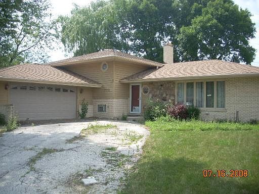 1st image of 7712 W White Pine Pl
