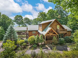 197 Penny Ln, Mars Hill, NC 28754