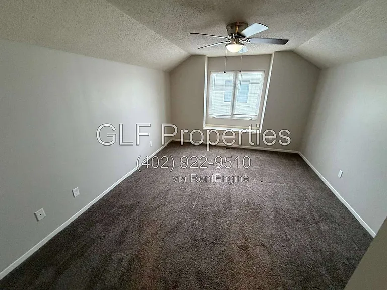 1710 Prairie Ave — Photo 8