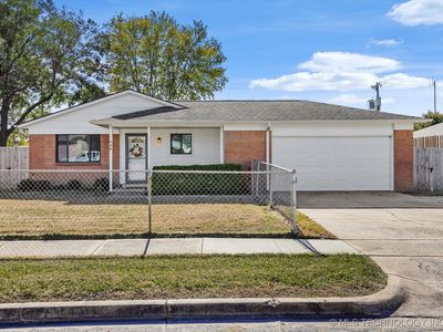 408 E 3rd St, Owasso, OK, 74055