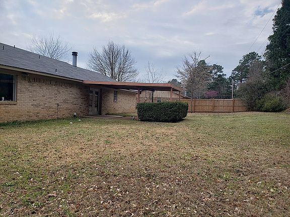 3rd image of 293 S Hillshore Dr