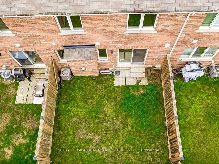 329 Gooding Cres — Photo 49