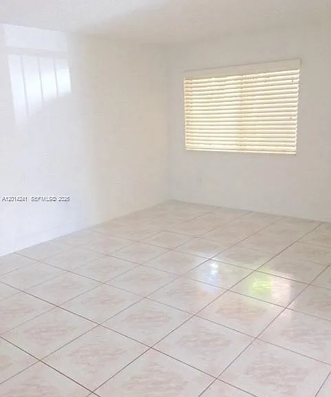 8401 SW 107th Ave #260E — Photo 3