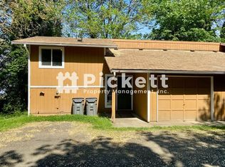 4617 Beach Dr E, Pt Orchard, WA 98366