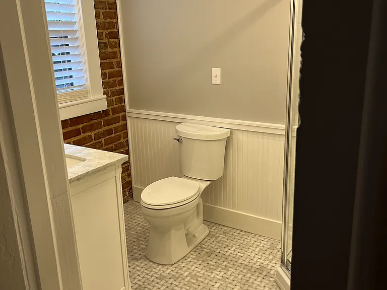 1426 Milner Cres — Photo 9