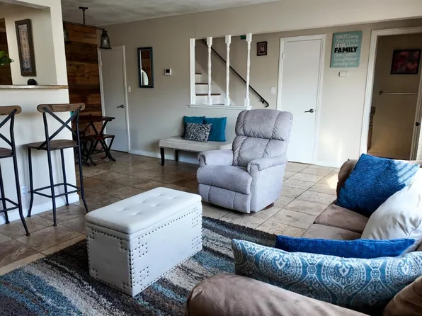 100 Del Rio Court #2, Vacaville, CA 95687
