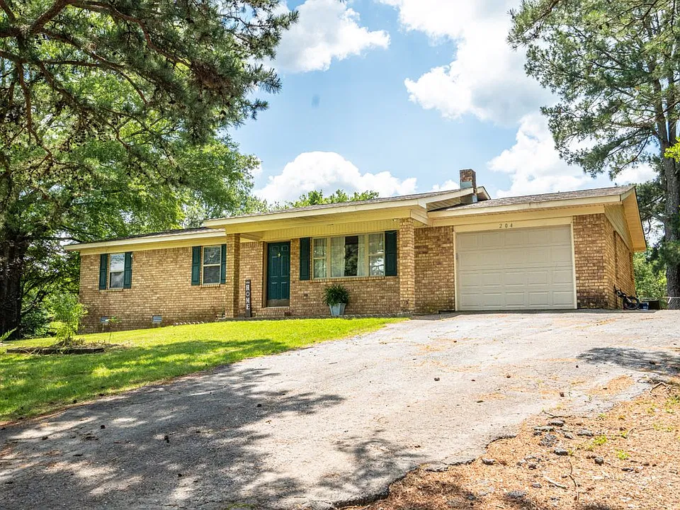 204 Bristol Ln