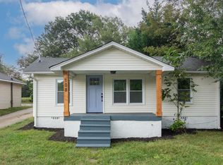 108 N Beverly Ln, Greer, SC 29650