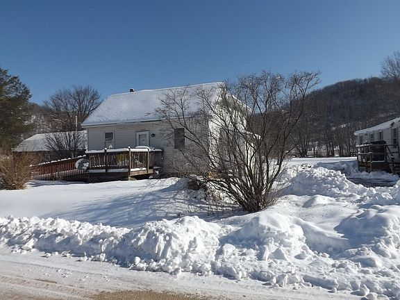 2nd image of 25367 Jefferson St