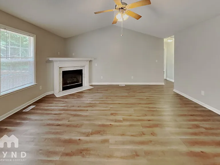 589 Spaniel Ln — Photo 9