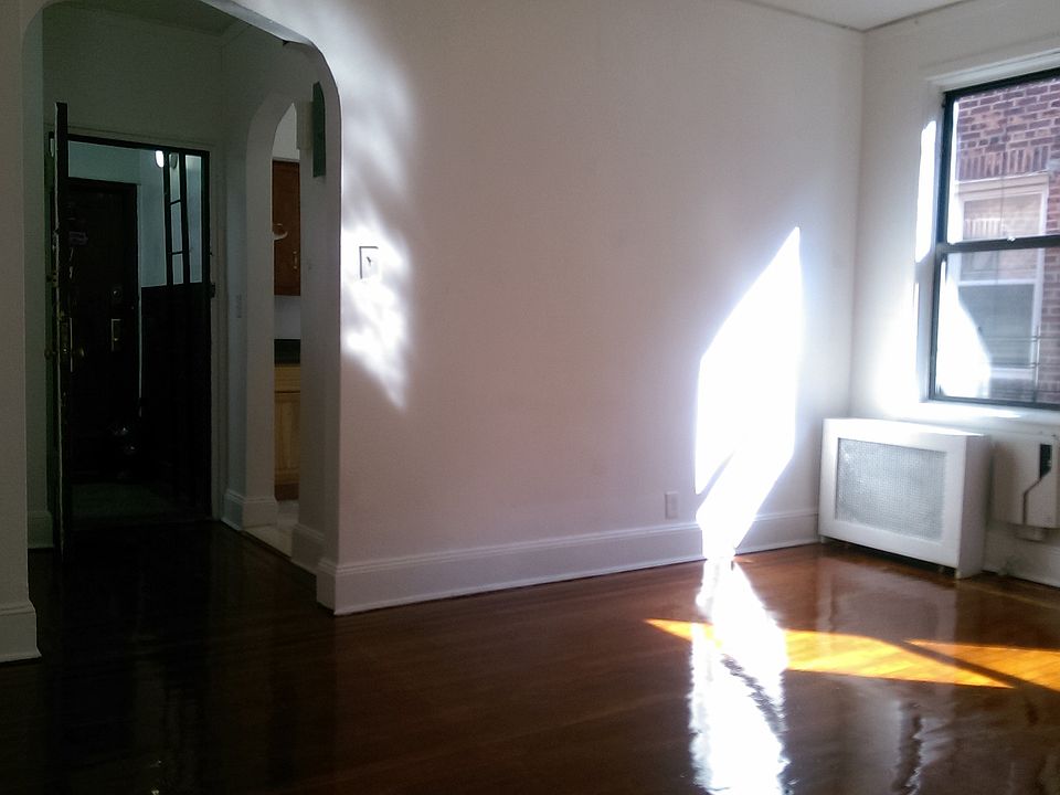 1st image of 9027 198th St APT 2